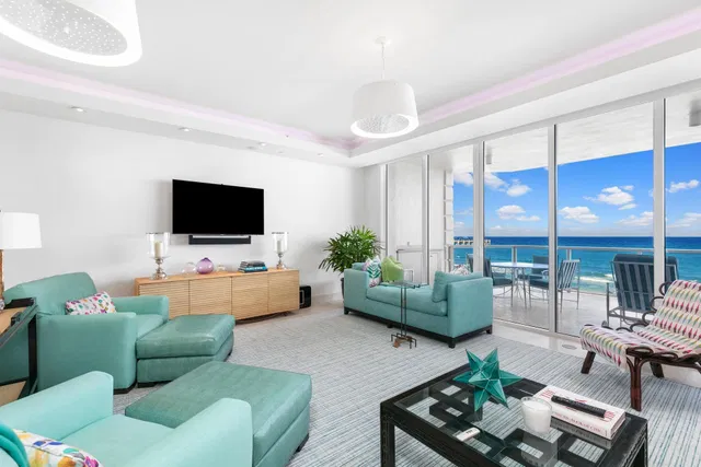 Bellaria Condos Palm Beach Unit 306 photo 4