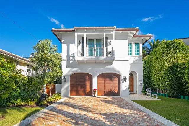 157 Peruvian Avenue