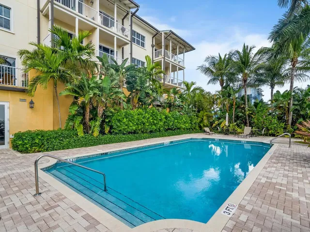 Flagler Landing Unit 206 photo 9