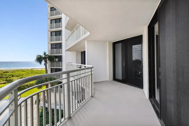 Tiara Singer Island Unit 4-A photo 3