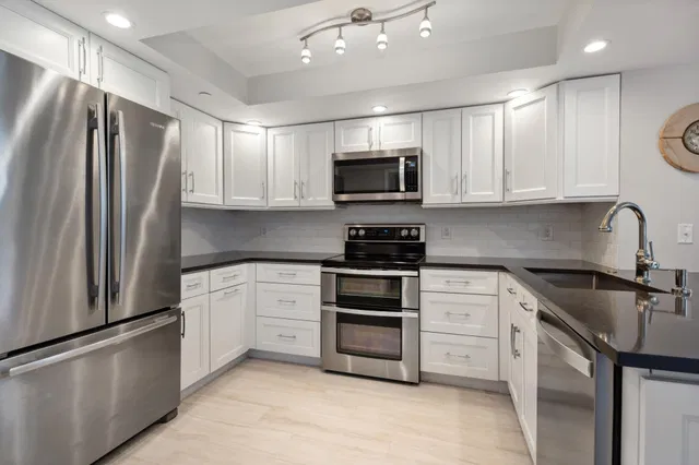 Tiara Singer Island Unit 4-A photo 13