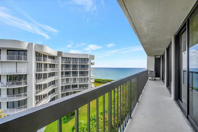 Emeraude Palm Beach Unit 506 photo 10