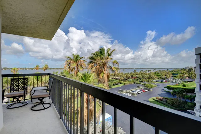 Emeraude Palm Beach Unit 506 photo 12