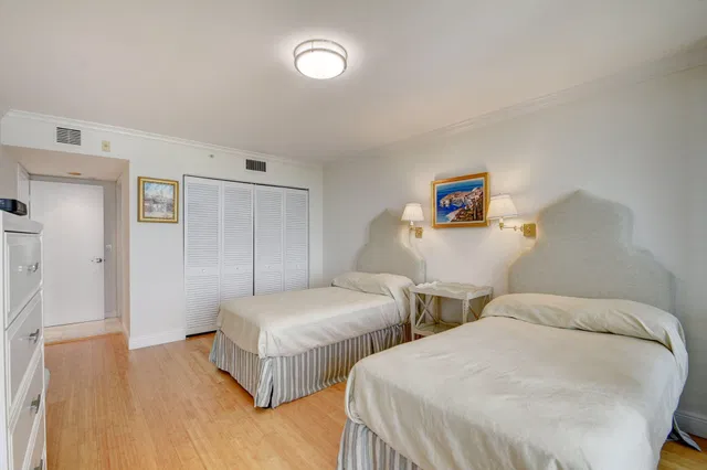 Emeraude Palm Beach Unit 506 photo 22