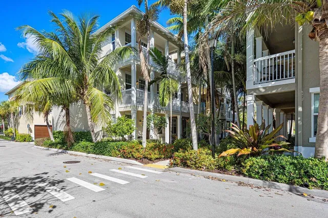 CODA Delray Beach Unit D photo 2