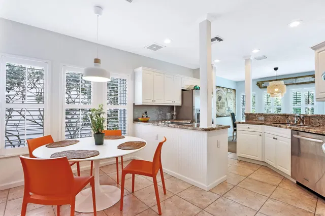 Jupiter Key Residence photo 17