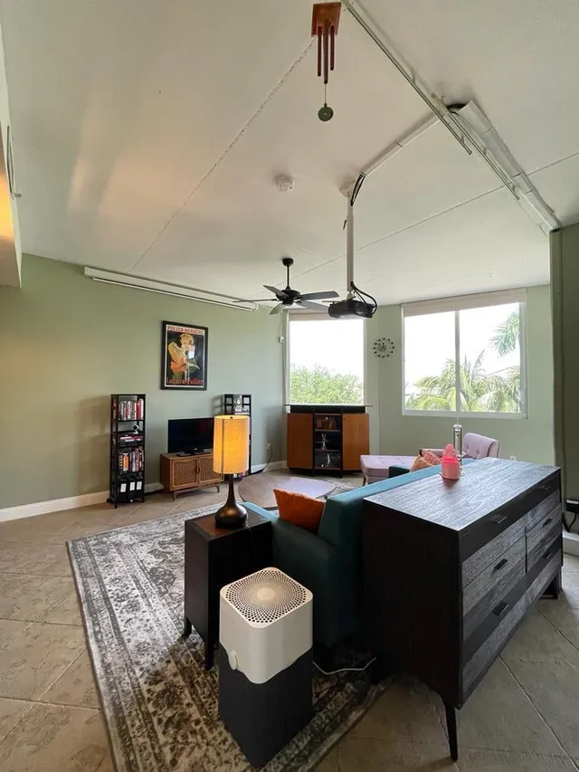Villa Lofts Unit 401 photo 7