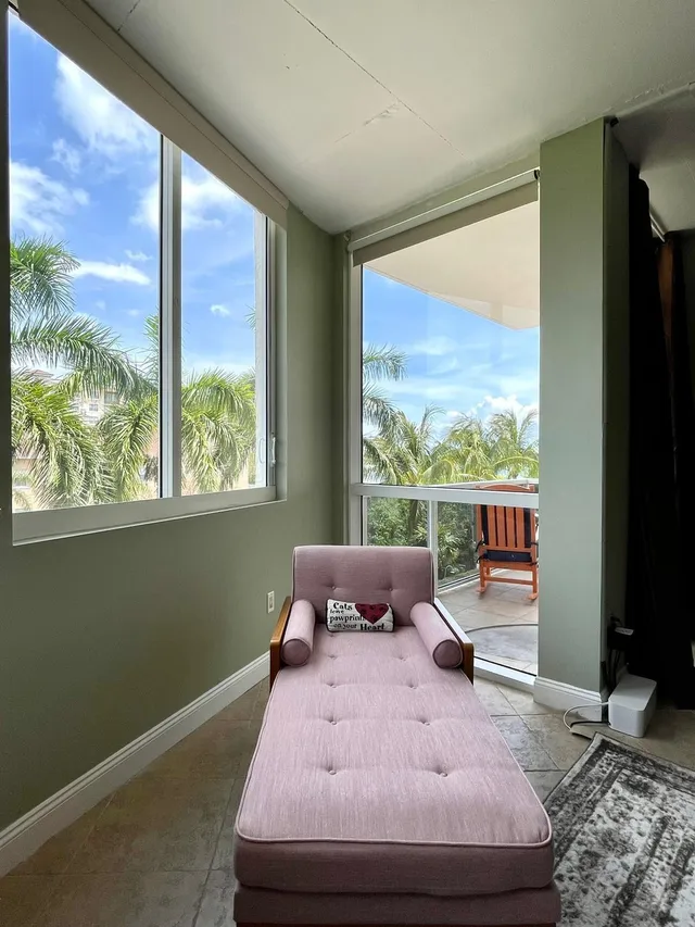 Villa Lofts Unit 401 photo 10