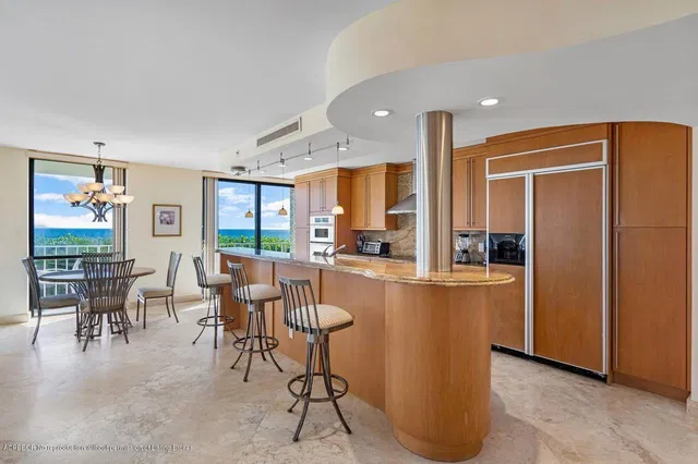3360 S Ocean Boulevard #2cii