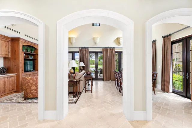 Bear's Club Residence photo 10