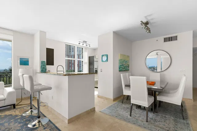CityPlace South Tower Unit 1401 photo 3