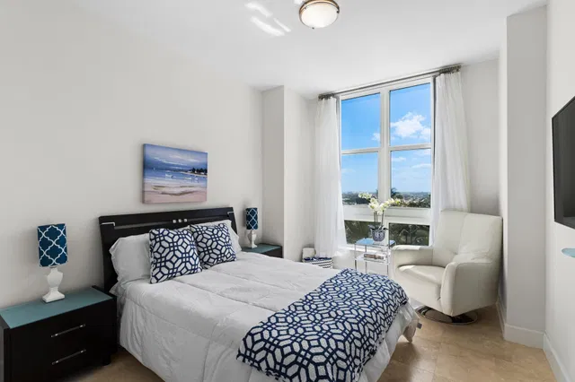 CityPlace South Tower Unit 1401 photo 8