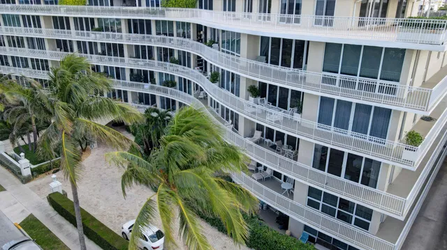 One Royal Palm Way Palm Beach Unit G3 photo 25