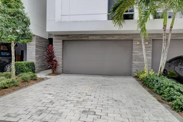 Moderne Boca Residence photo 2