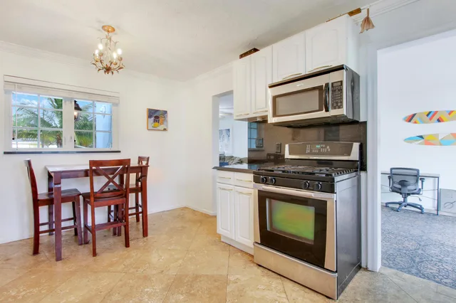 NOMAR West Palm Beach Residence photo 10