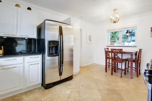 NOMAR West Palm Beach Residence photo 11