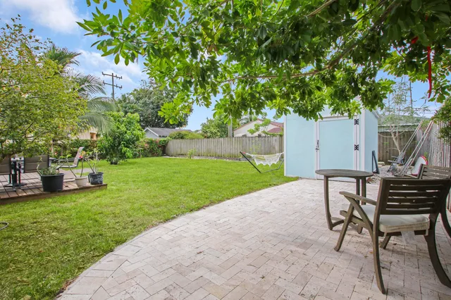 NOMAR West Palm Beach Residence photo 21