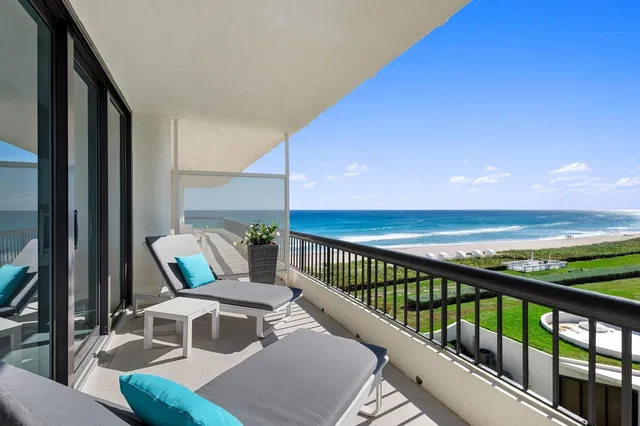 2660 S Ocean Boulevard #405n