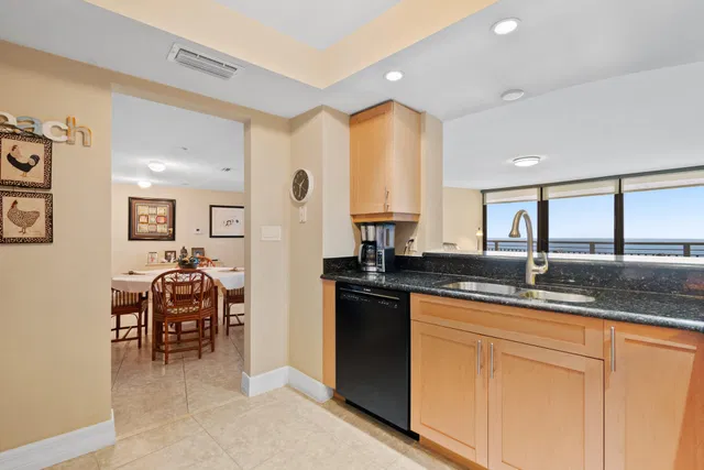 Tiara Singer Island Unit 41-D photo 3