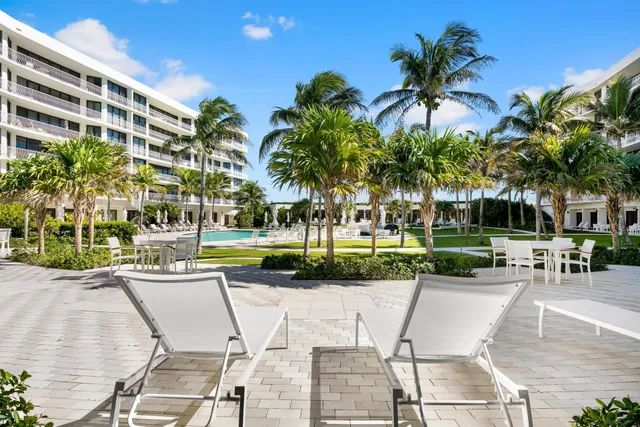 Sloan's Curve Palm Beach Unit 406n photo 34