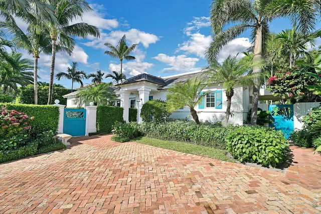 209 Angler Avenue