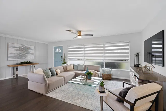 Residence photo 3