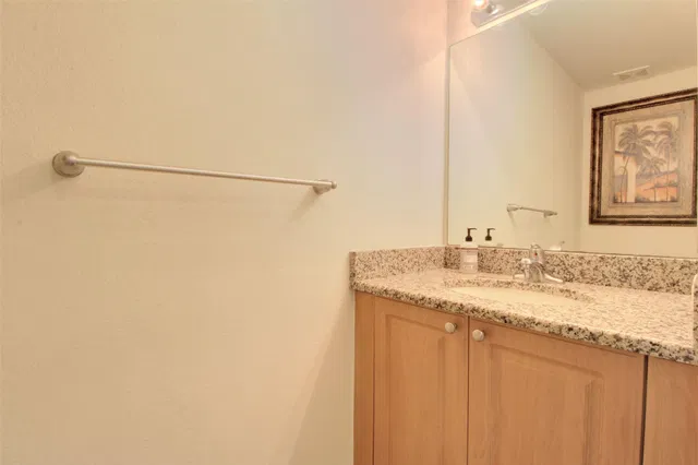  Residence photo 10