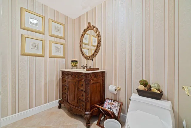 Boca Bath & Tennis Residence photo 6