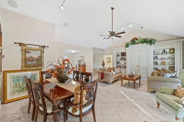 Boca Bath & Tennis Residence photo 10