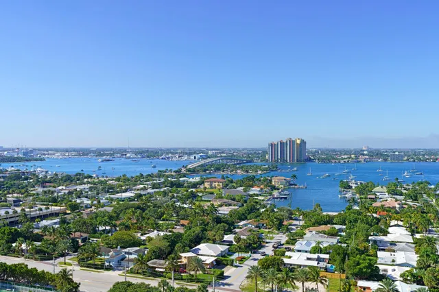 Tiara Singer Island Unit 21-A photo 11