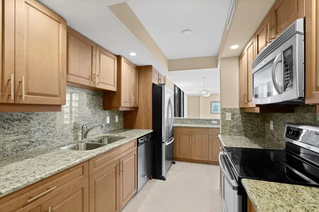 Tiara Singer Island Unit 21-A photo 14