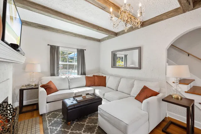 Old Northwood Residence photo 8
