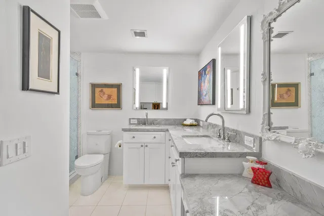 Winthrop House Condos Unit 401 photo 18