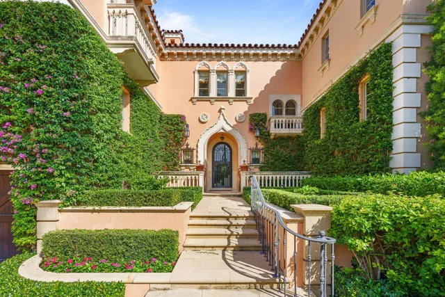 331 Australian Avenue #2