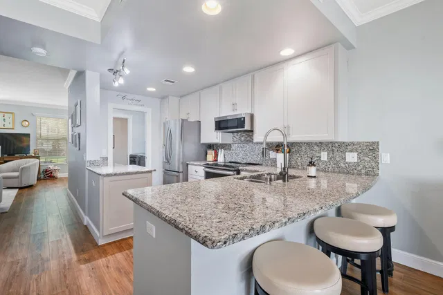 Charleston Court at Abacoa Residence photo 12