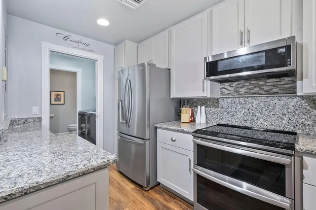 Charleston Court at Abacoa Residence photo 14