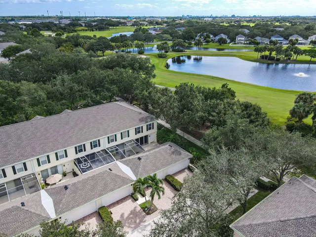 Charleston Court at Abacoa Residence photo 54