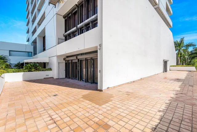 The Plaza of The Palm Beaches Unit Th2h photo 30