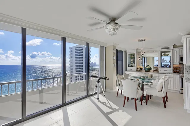 Water Glades Unit 16 A photo 29