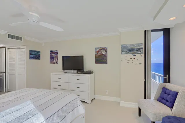 Water Glades Unit 16 A photo 32