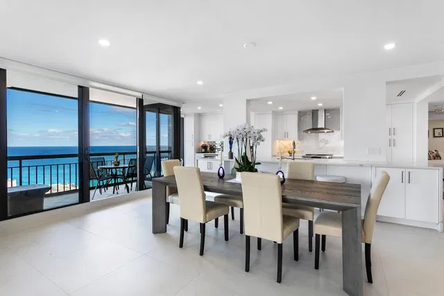 4000 N Ocean Singer Island Unit 2503 photo 3
