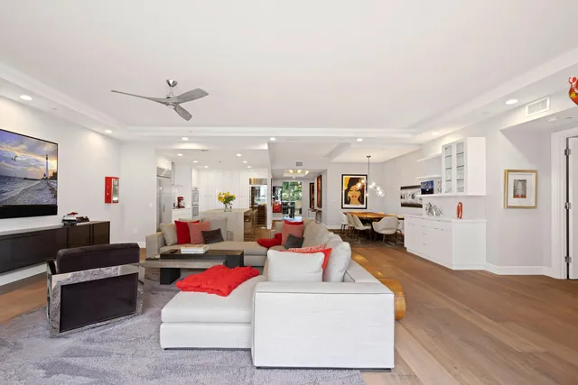 Azure Palm Beach Gardens Unit 202 photo 14