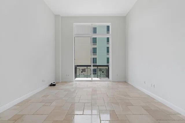 Two City Plaza Unit 212 photo 6