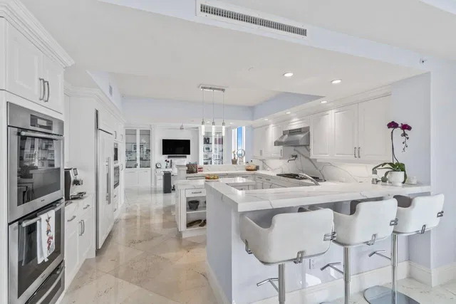 Oceans Edge at Singer Island Unit 1401 photo 10