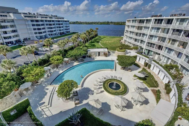 2760 S Ocean Boulevard #111