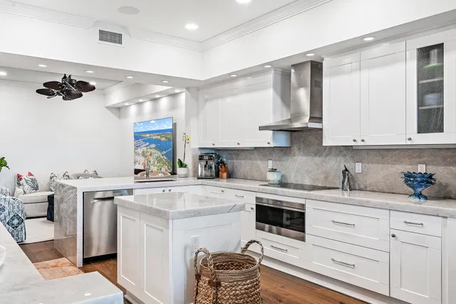 Esplanade Grande Unit 1102 photo 9