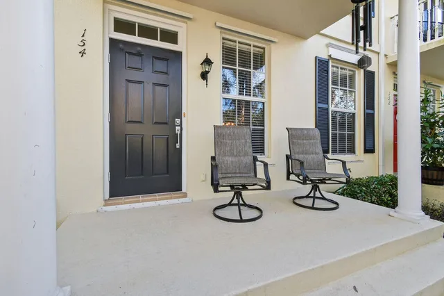 Charleston Court at Abacoa Residence photo 2