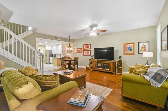 Charleston Court at Abacoa Residence photo 6