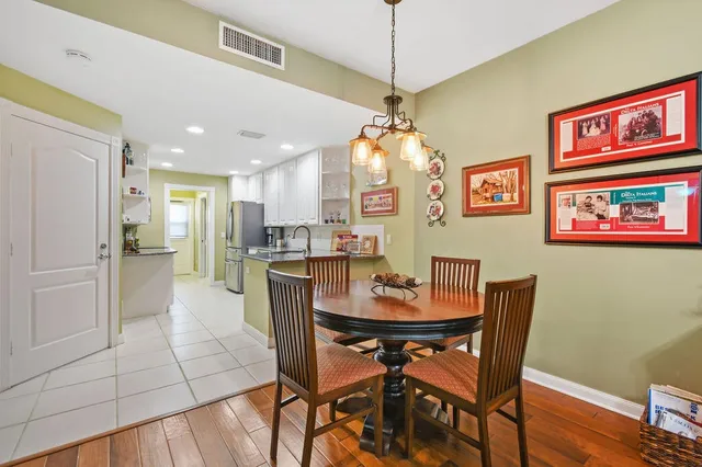 Charleston Court at Abacoa Residence photo 11
