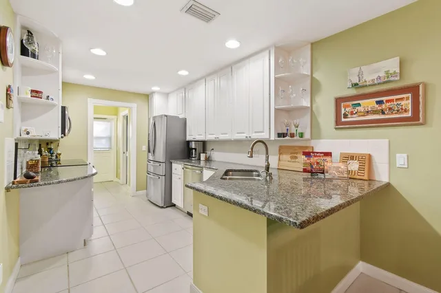 Charleston Court at Abacoa Residence photo 15